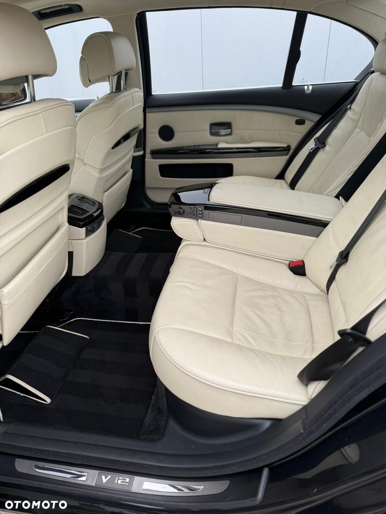 BMW Seria 7 760i L - 17