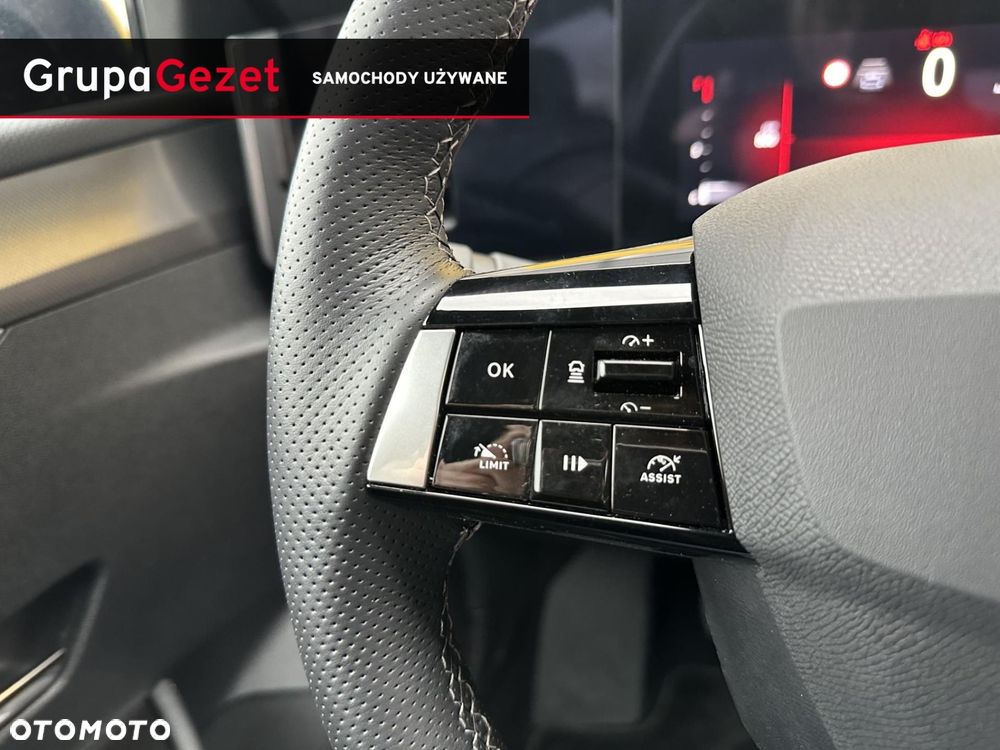 Opel Astra - 16