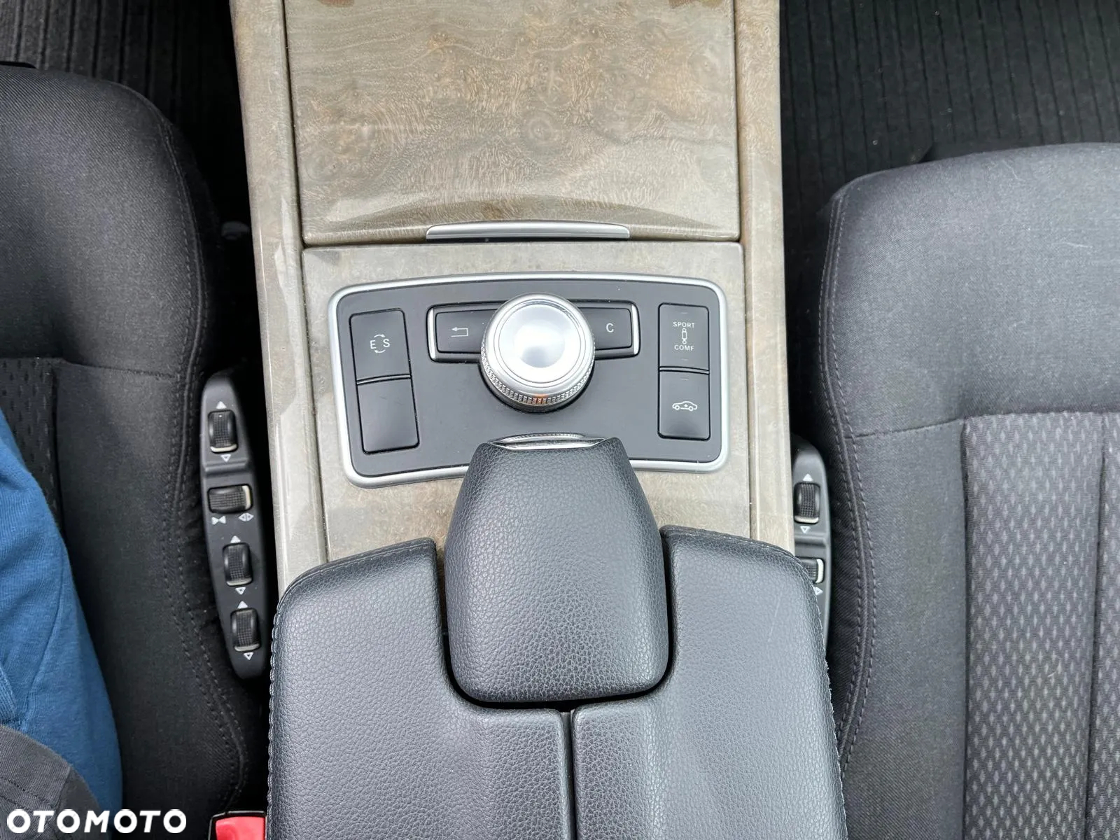 Mercedes-Benz Klasa E 350 T CDI DPF BlueEFFICIENCY 7G-TRONIC Elegance - 12
