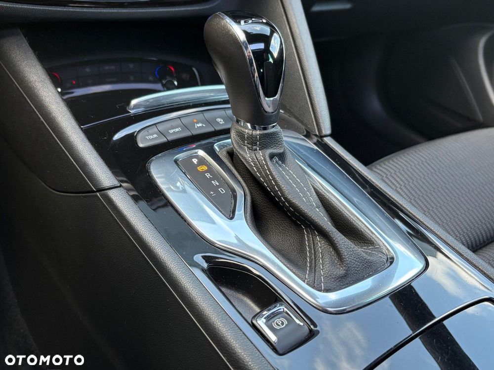 Opel Insignia - 27