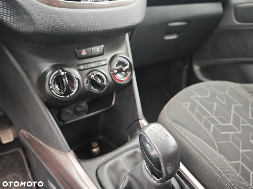 Peugeot 2008 1.6 VTi Style - 19