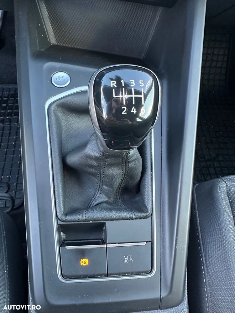 Volkswagen Golf 2.0 TDI Style - 10