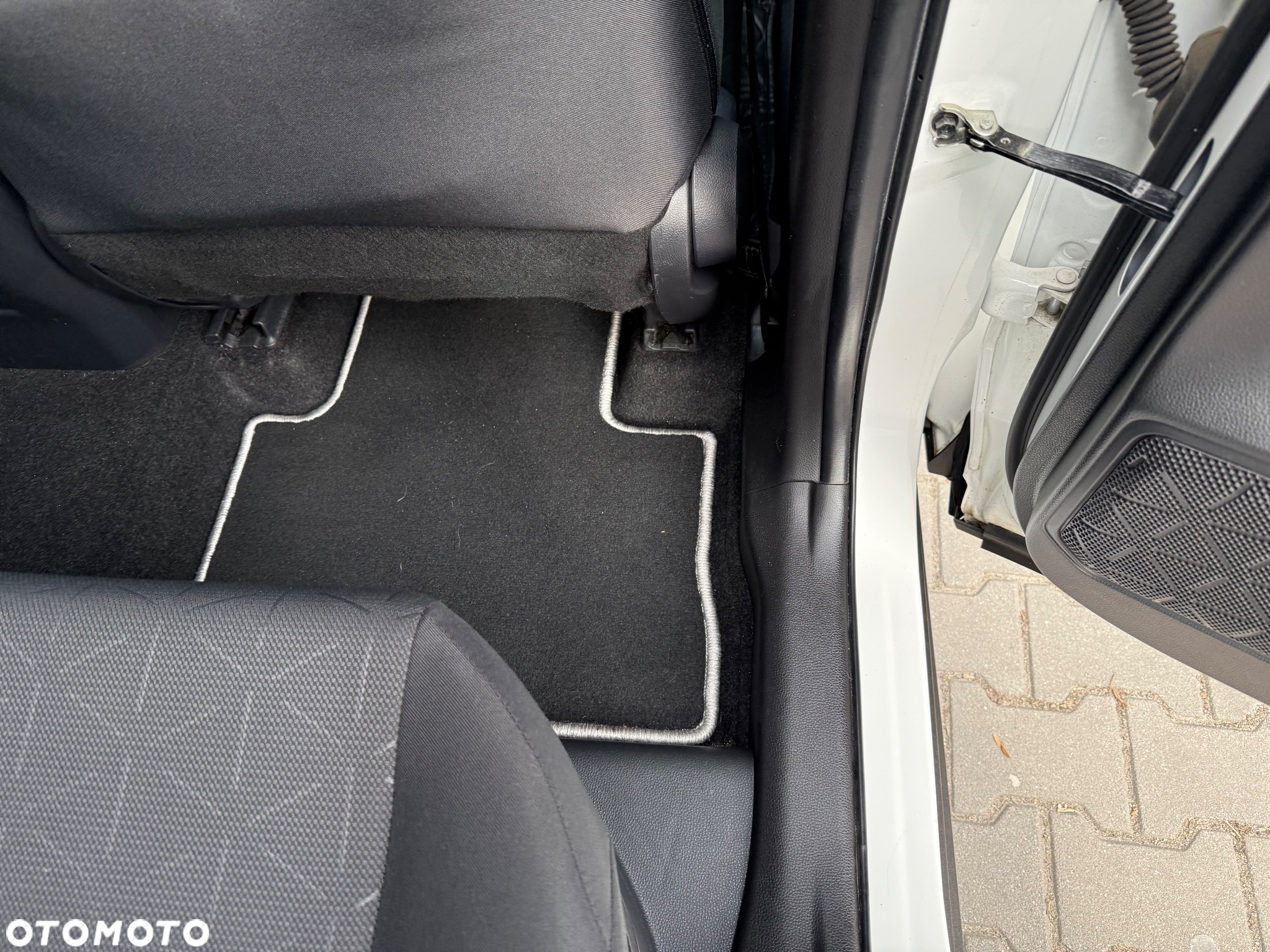 Toyota RAV4 2.5 Hybrid Comfort 4x2 - 15