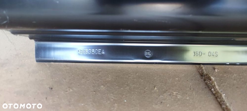 Słupek próg prawy poszycie Expert Scudo Jumpy 07- - 2