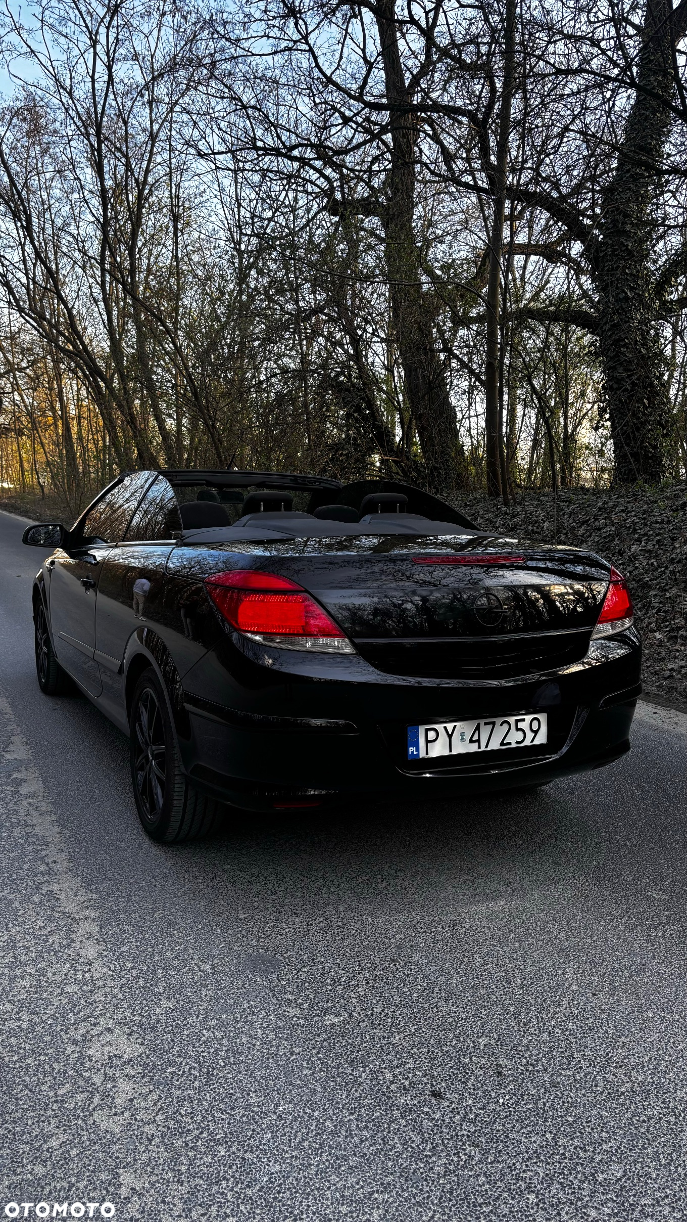 Opel Astra GTC 1.6 - 5