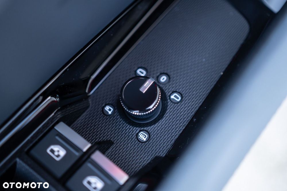 Audi Q3 TFSI quattro 195 kW - 16