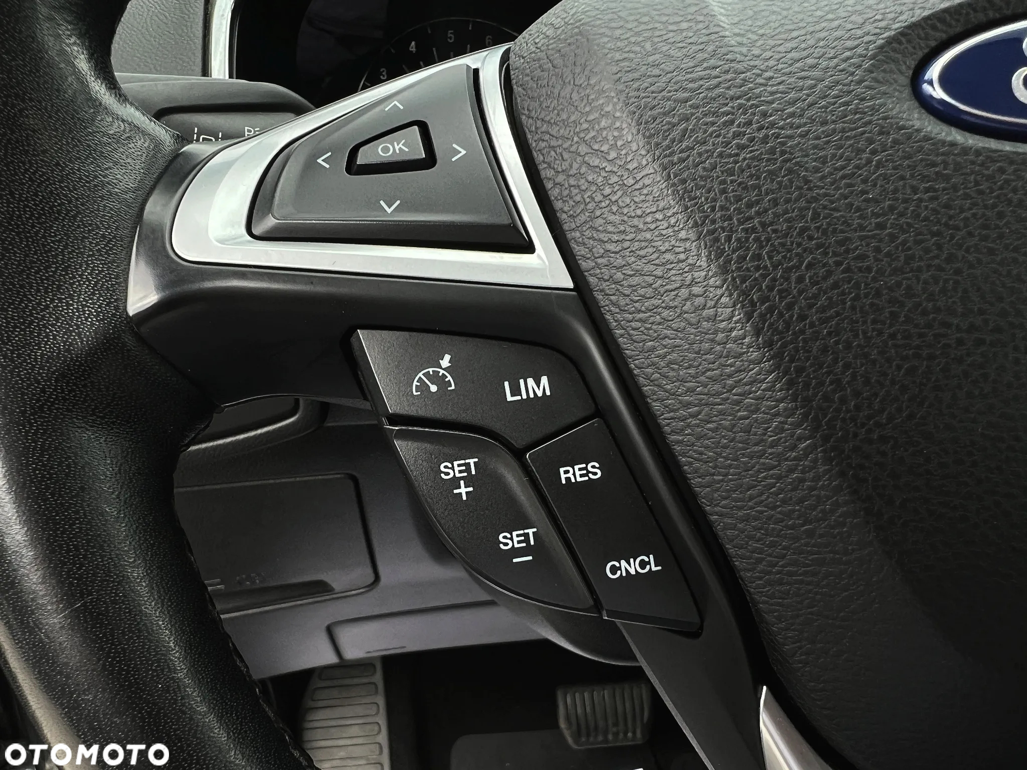 Ford S-Max 2.0 TDCi Titanium PowerShift - 29
