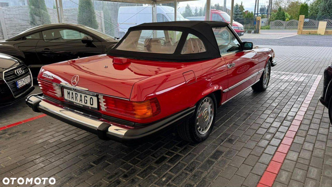 Mercedes-Benz SL - 15