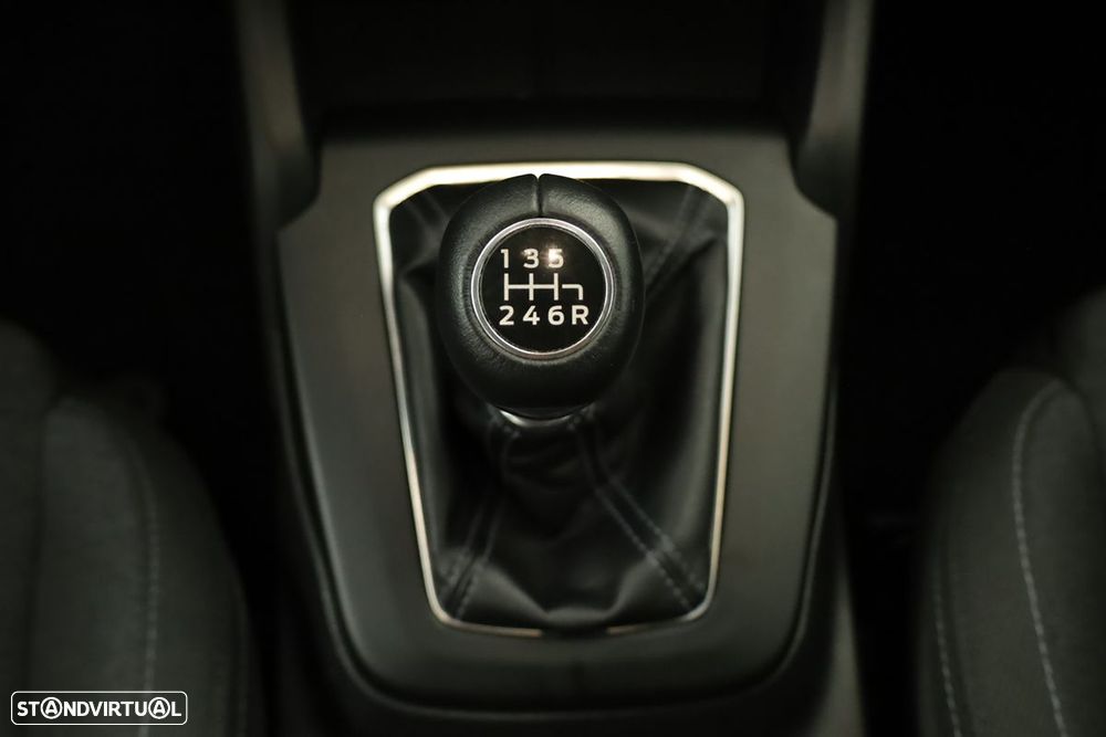 Ford Focus SW 1.0 EcoBoost MHEV Active - 13