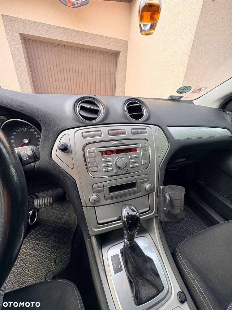Ford Mondeo - 7