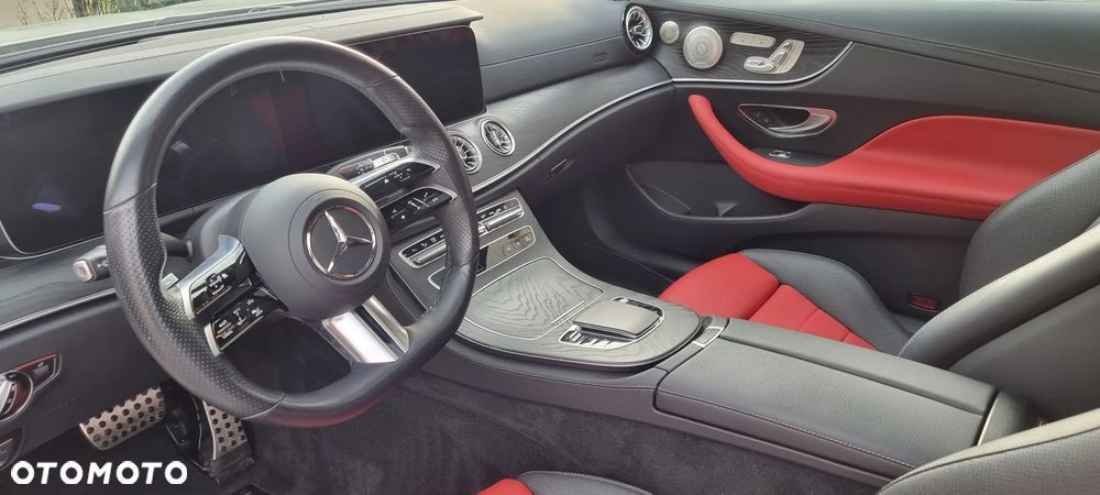 Mercedes-Benz Klasa E 450 4Matic 9G-TRONIC - 12