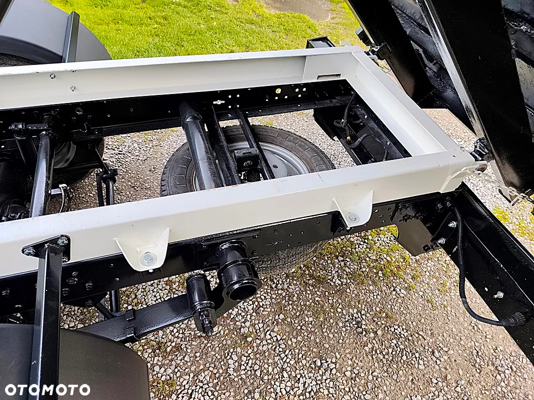 Mitsubishi CANTER - 21