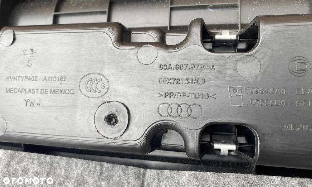 AUDI Q5 80A LIFT SUV 80A867979A TAPICERKA KLAPY BAGAŻNIKA ORYGINAŁ 2024 - 4