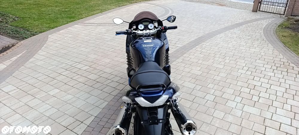 Kawasaki ZZR - 8