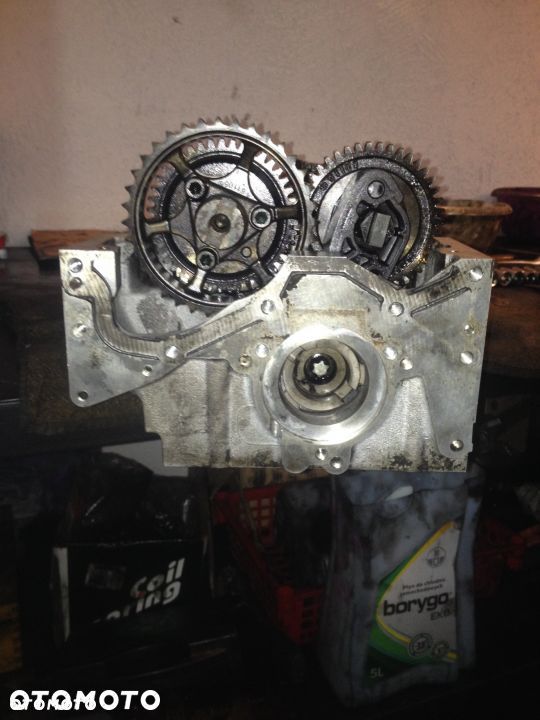 Głowica Mercedes 3.2CDI po obróbce numer R613 - 3