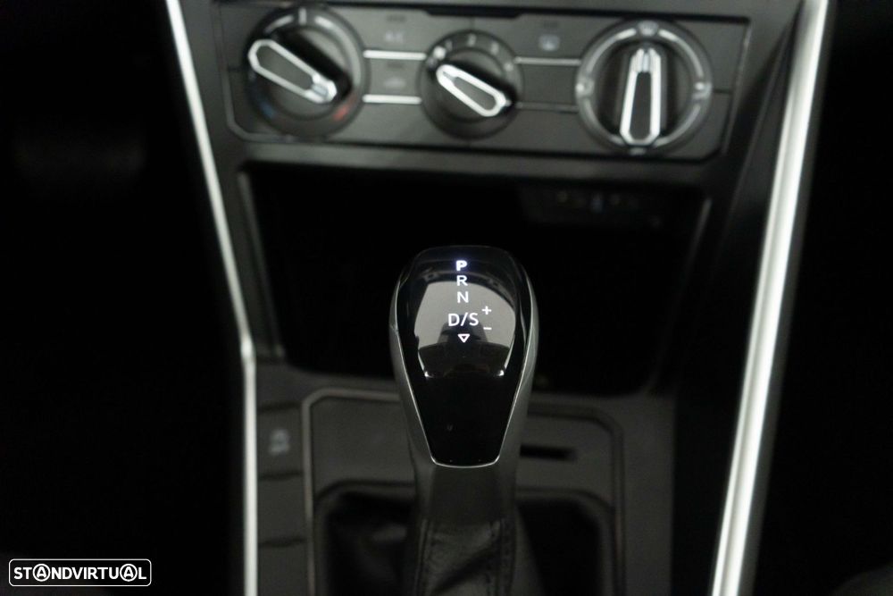 VW Taigo 1.0 TSI Life DSG - 25