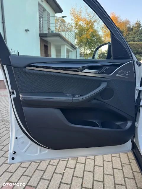 BMW X3 xDrive30i GPF Luxury Line - 24