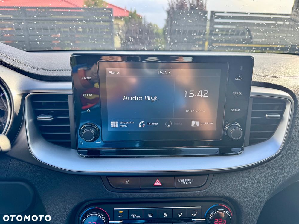Kia Ceed - 21