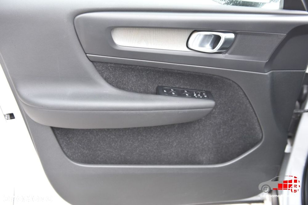 Volvo XC 40 - 15