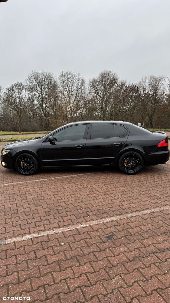 Skoda Superb 2.0 TDI Ambition - 13