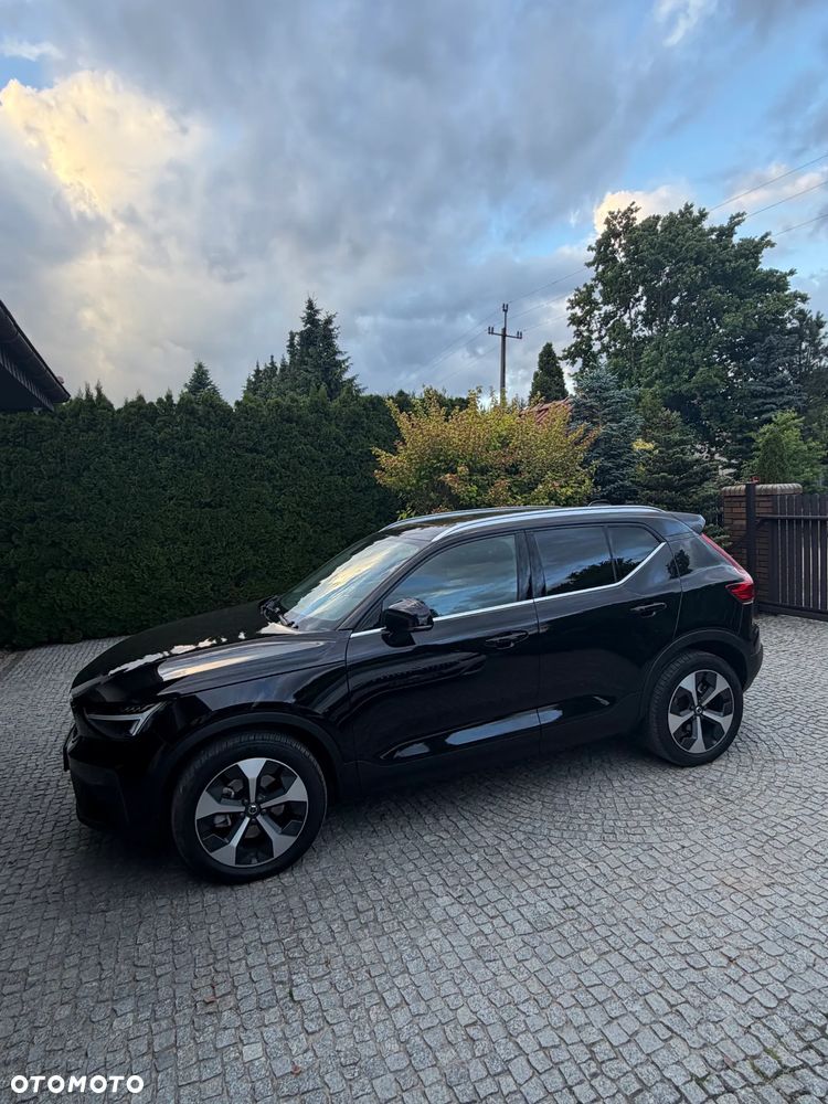 Volvo XC 40 - 32