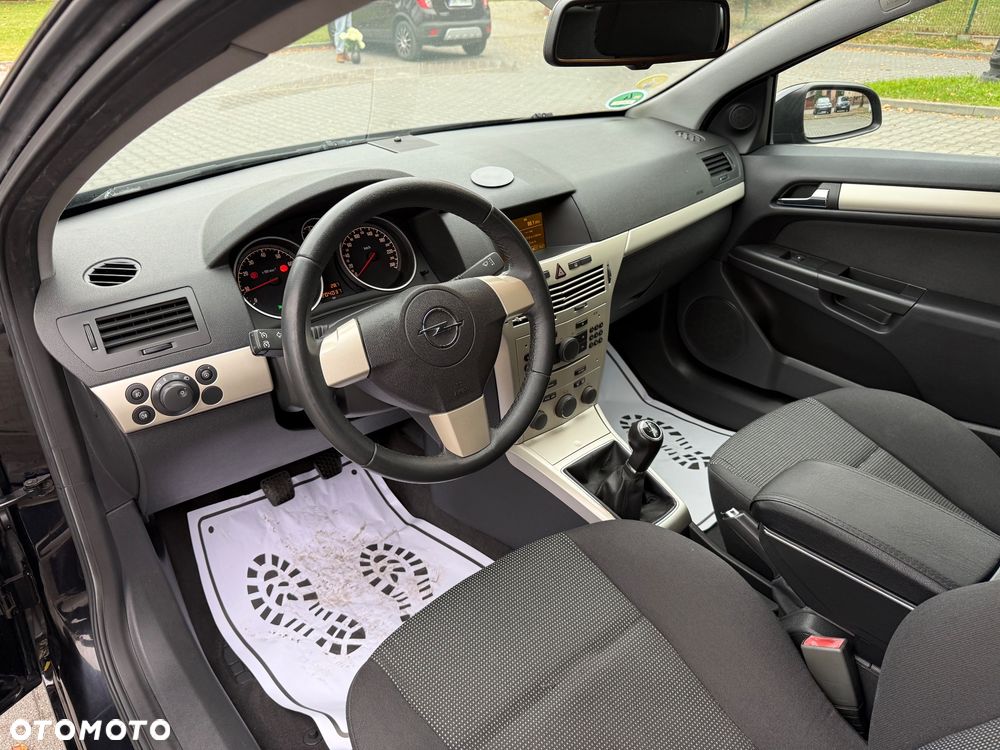 Opel Astra 1.6 Easytronic Innovation - 9