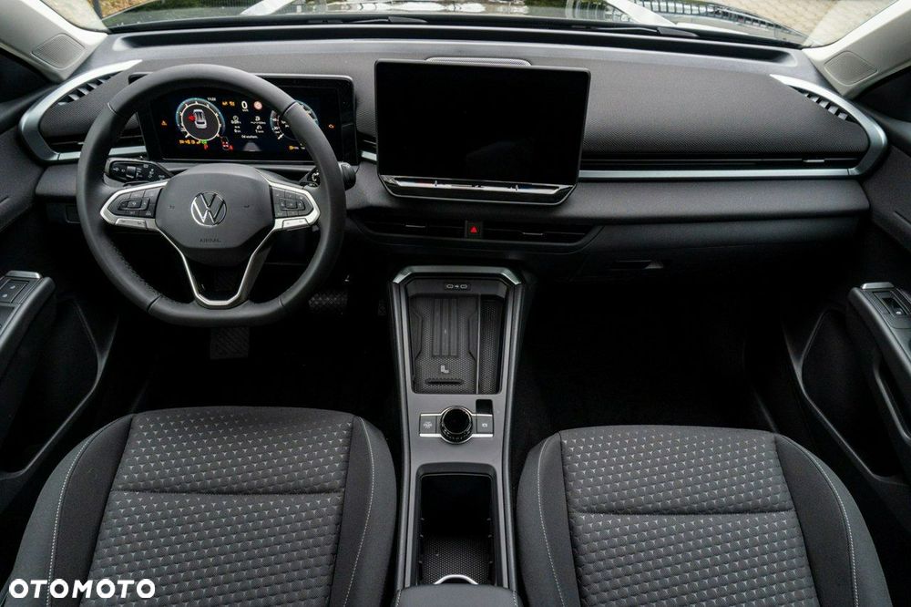 Volkswagen T-Roc - 24