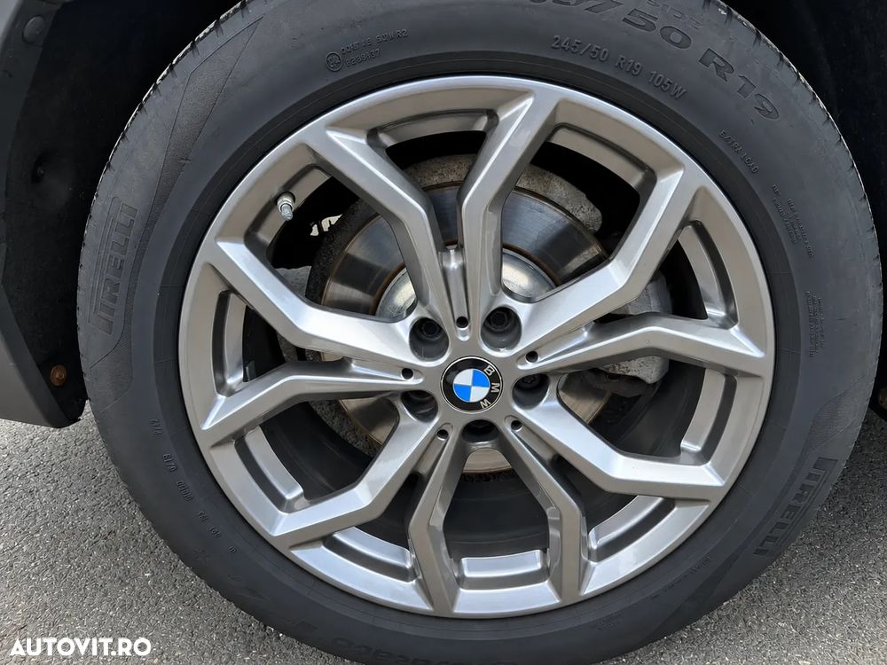 BMW X3 xDrive20d AT xLine - 18