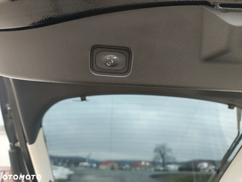 Ford Mondeo 2.0 TDCi Titanium - 12