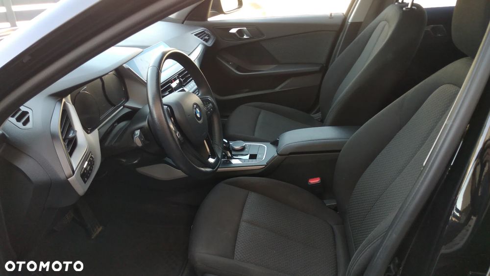 BMW Seria 1 118i Advantage - 8