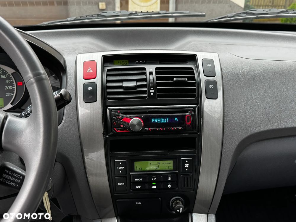 Hyundai Tucson 2.0 4WD GLS - 11