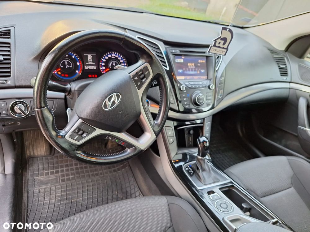Hyundai i40 1.7 CRDi Automatik Premium - 17