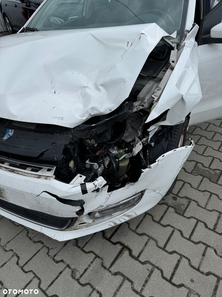 Volkswagen Polo - 10