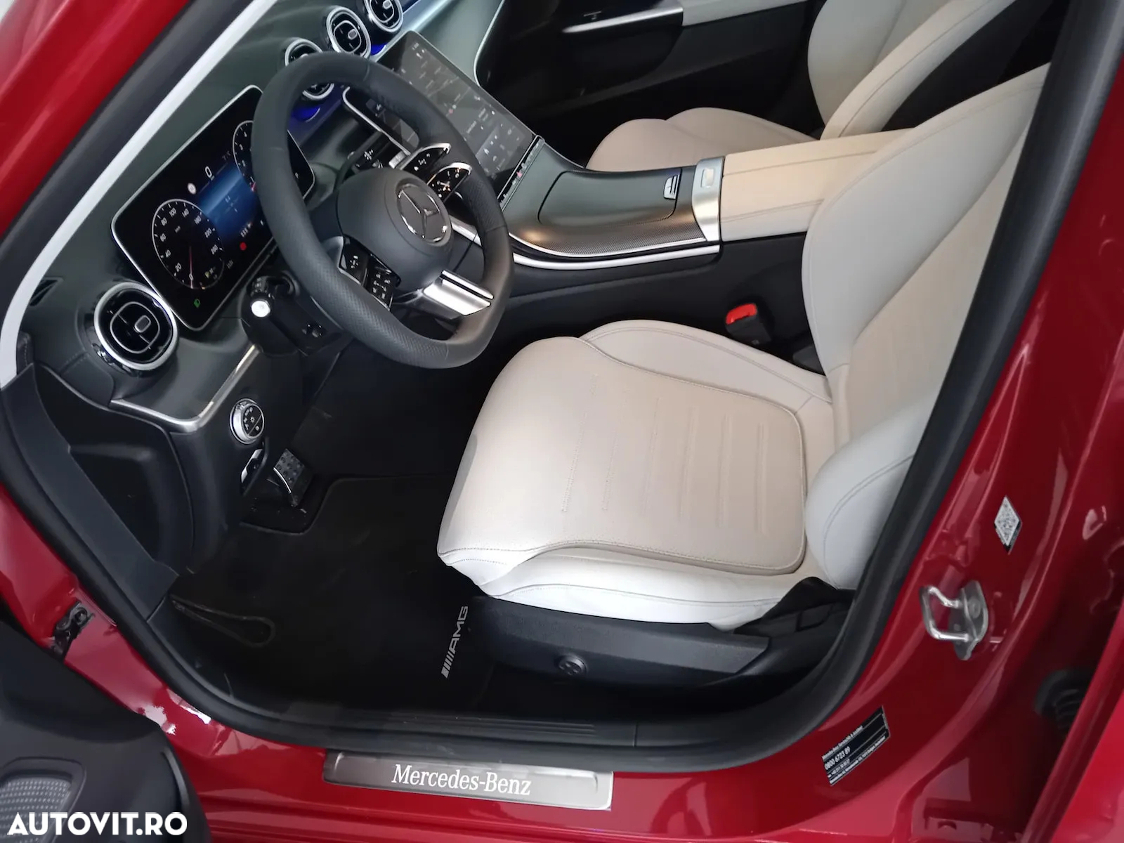 Mercedes-Benz C 200 4Matic 9G-TRONIC AMG Line - 16