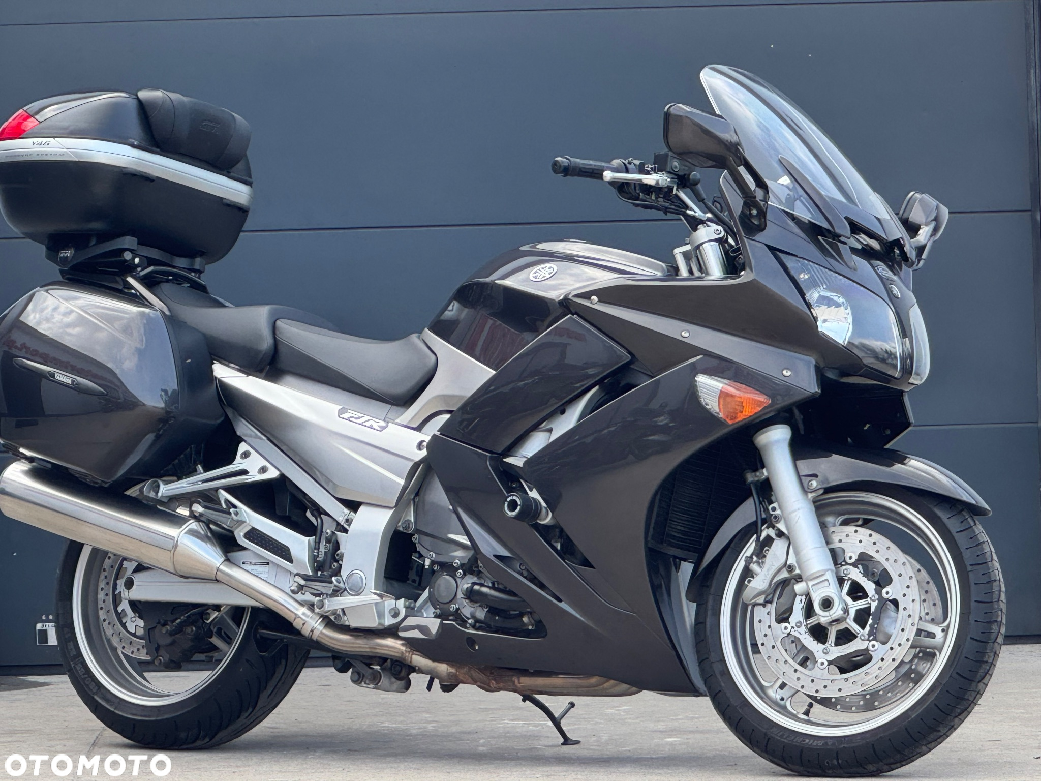 Yamaha FJR - 2