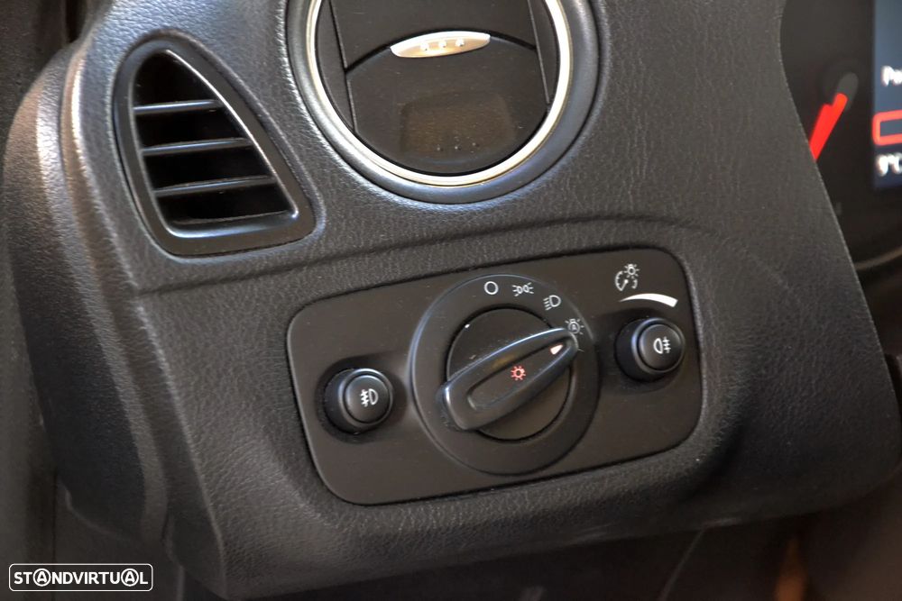 Ford S-Max 2.0 TDCi Titanium 7L 149g - 13