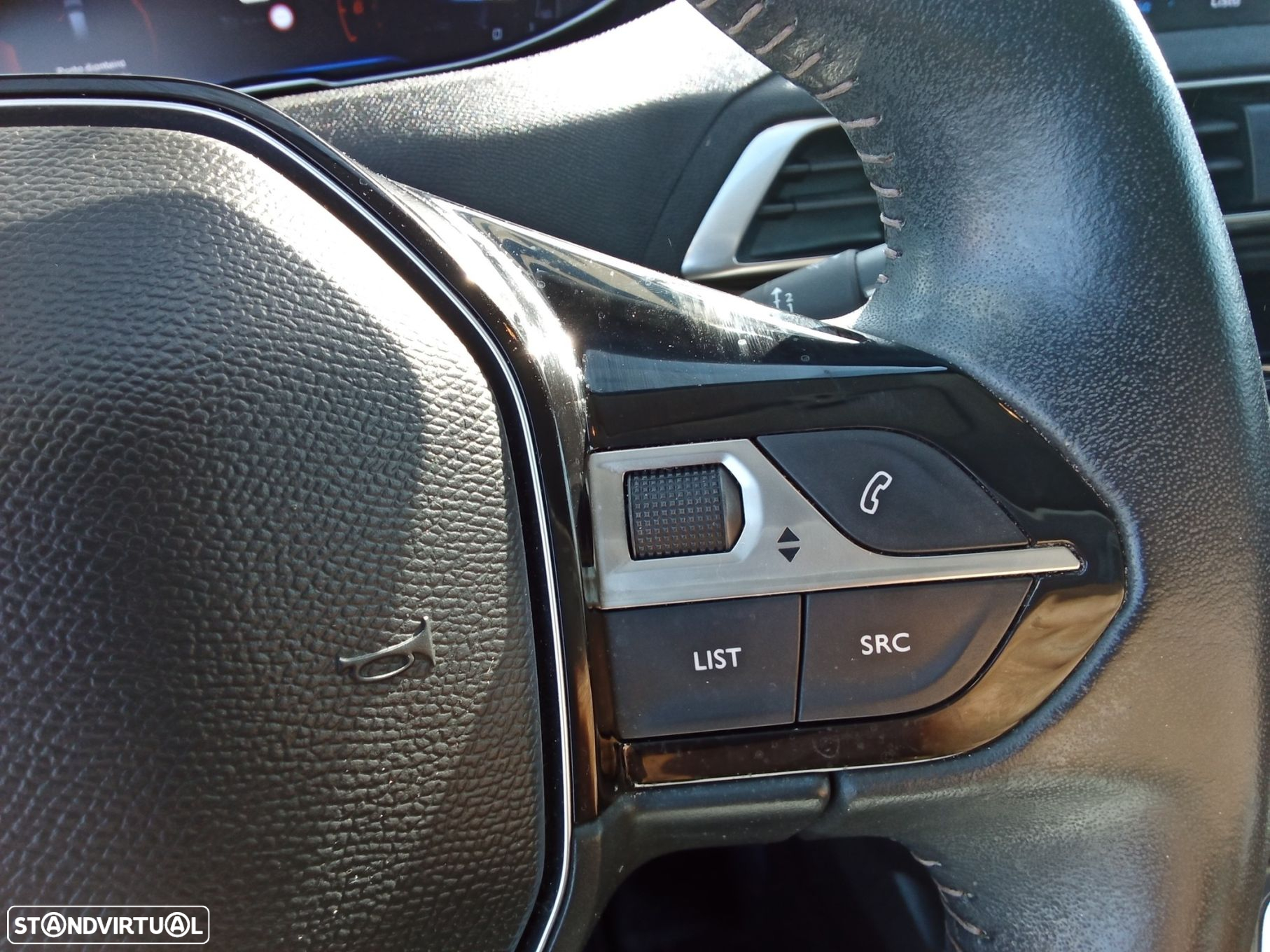 Peugeot 3008 - 17