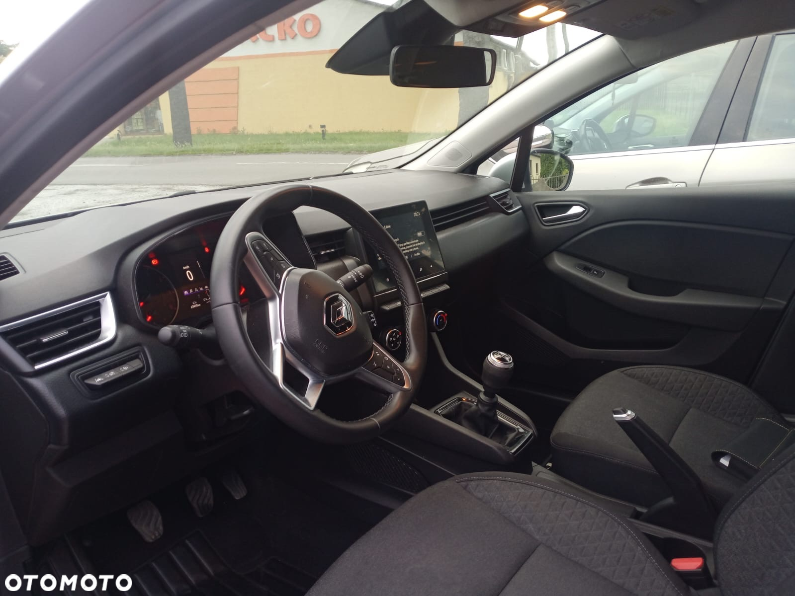 Renault Clio - 6