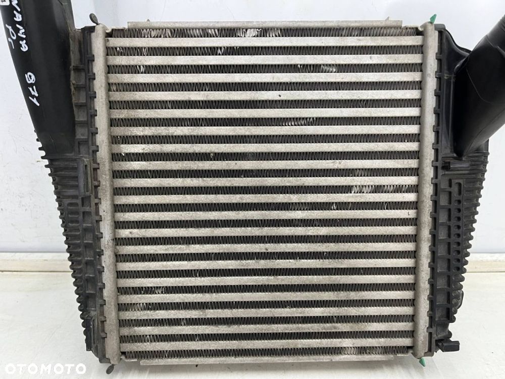 Chłodnica intercoolera Porsche Panamera II 971 4s 2.9 V6 T prawy intercooler oryginał 971145804h - 3