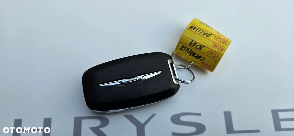 Chrysler Pacifica 2016- Kluczyk ORYGINALNY - 3