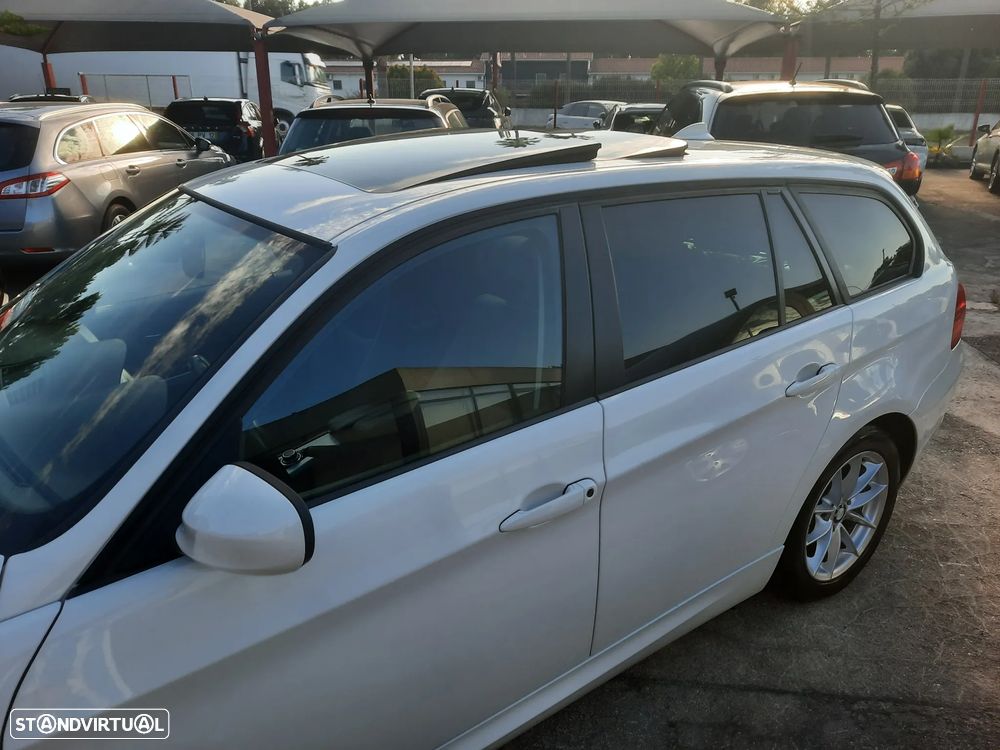 BMW 320 - 4