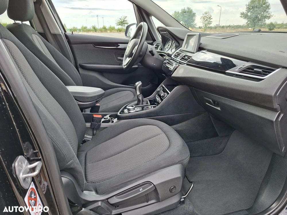 BMW Seria 2 218i Advantage - 8