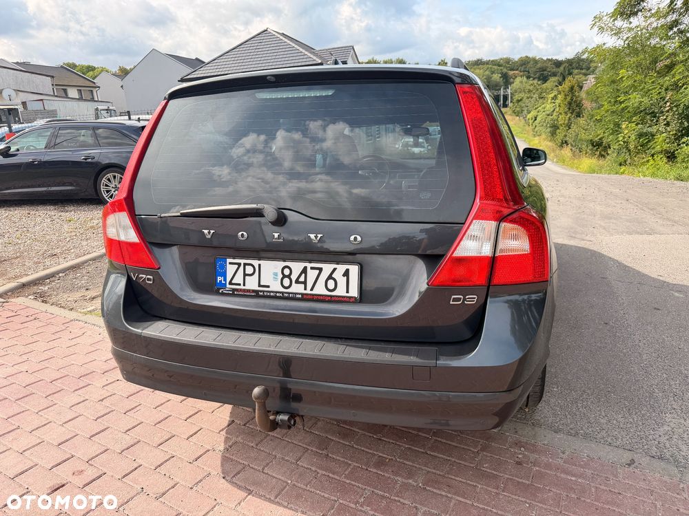 Volvo V70 D3 Geartronic Kinetic - 9