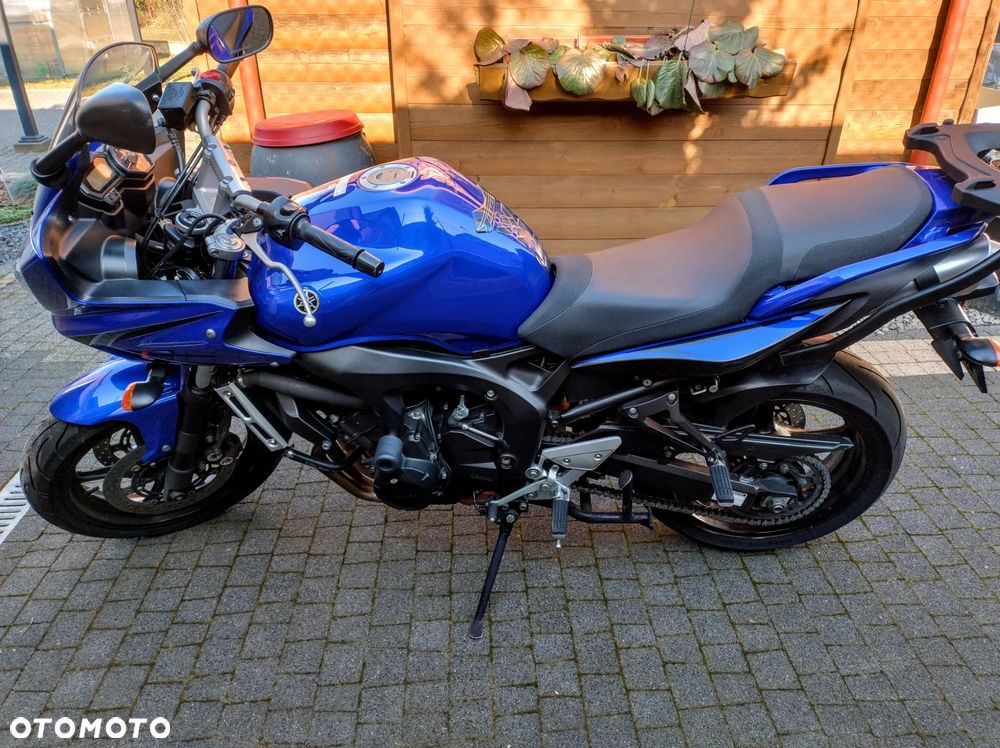 Yamaha FZ6 - 5