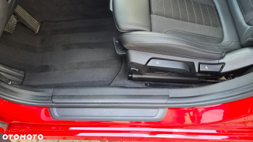 BMW Seria 3 320i xDrive Advantage - 18