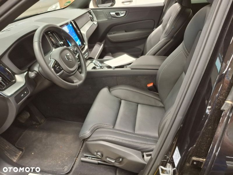 Volvo XC 60 T8 AWD Ultra Black Edition - 7