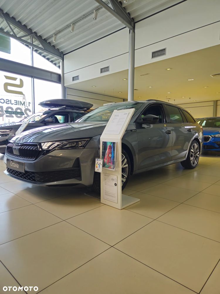 Skoda Octavia 1.5 TSI mHEV Sportline DSG - 7