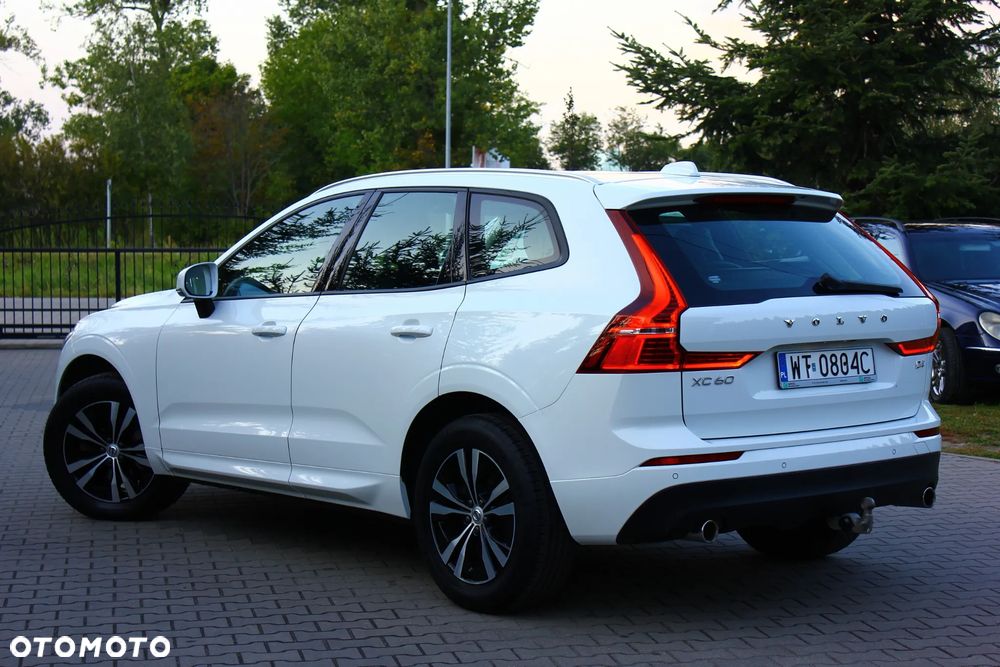 Volvo XC 60 D4 Momentum Pro - 7