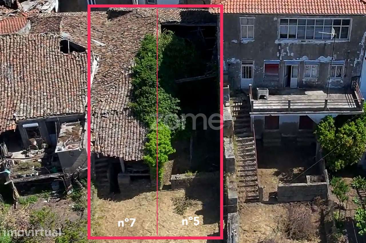 Moradias T5 e T4 para reabilitar - Grande imagem: 2/16