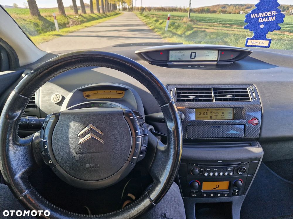 Citroën C4 - 16